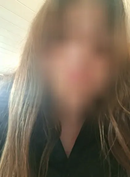 Lola, 27 años